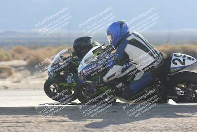 media/Nov-02-2025-CVMA (Sun) [[337aff29ab]]/Race 16-Formula Twins-Formula 40 UL(Holeshot)/